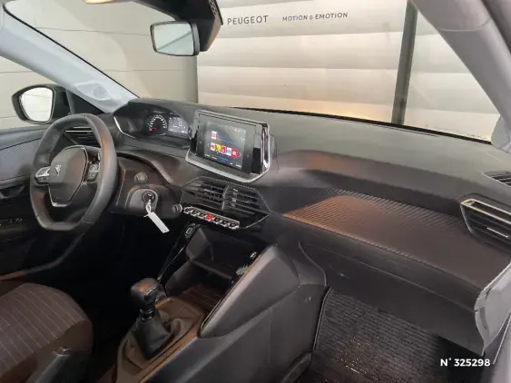PEUGEOT 208 II - voiture d'occasion - Photo 10