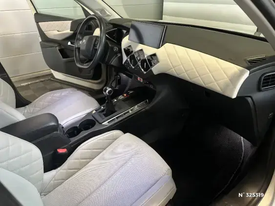 DS DS 3 CROSSBACK I - voiture d'occasion - Photo 10