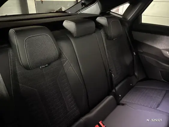 PEUGEOT 3008 ELECTRIQUE III - voiture d'occasion - Photo 11