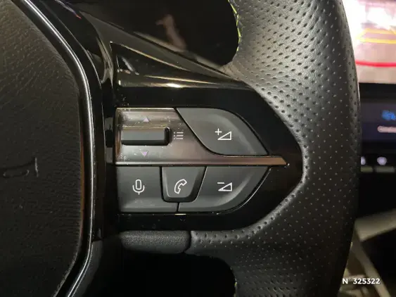 PEUGEOT 308 III - voiture d'occasion - Photo 27