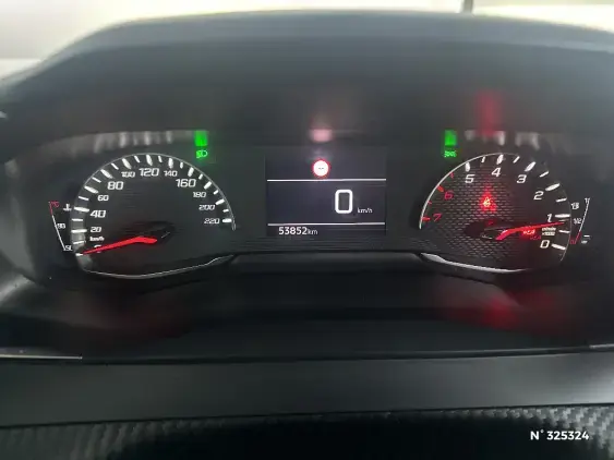 PEUGEOT 2008 II - voiture d'occasion - Photo 12