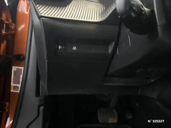 PEUGEOT 2008 ELECTRIQUE II - voiture d'occasion - Photo 15