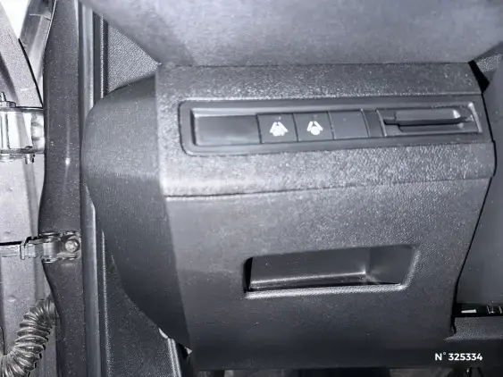 PEUGEOT 3008 II - voiture d'occasion - Photo 15