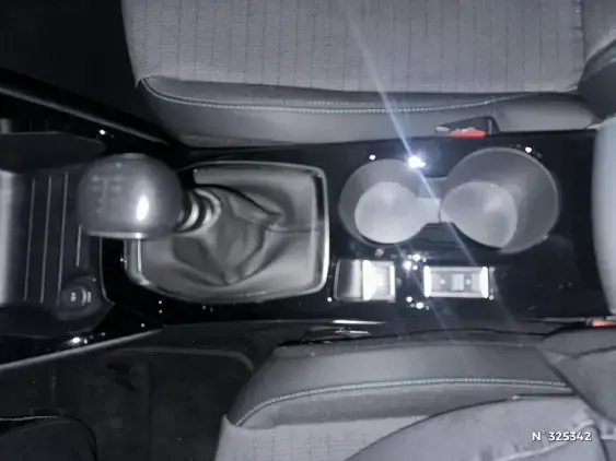 PEUGEOT 208 BUSINESS R II - voiture d'occasion - Photo 27