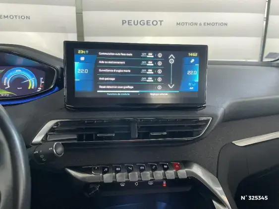 PEUGEOT 3008 II - voiture d'occasion - Photo 13