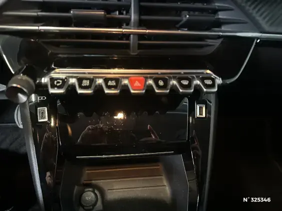 PEUGEOT 208 BUSINESS R II - voiture d'occasion - Photo 28