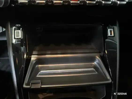 PEUGEOT 208 BUSINESS R II - voiture d'occasion - Photo 29