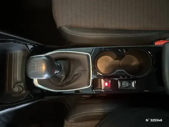 PEUGEOT 208 BUSINESS R II - voiture d'occasion - Photo 30