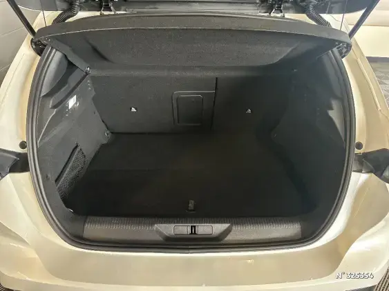 PEUGEOT 308 III - voiture d'occasion - Photo 7