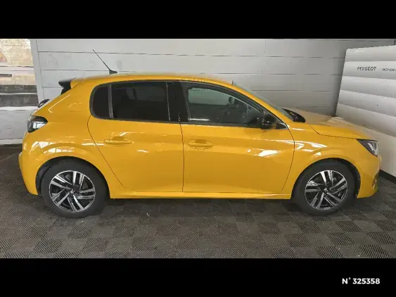 PEUGEOT 208 II - voiture d'occasion - Photo 5