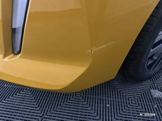 PEUGEOT 208 II - voiture d'occasion - Photo 25