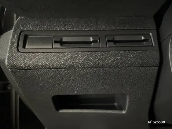 PEUGEOT 3008 II - voiture d'occasion - Photo 15