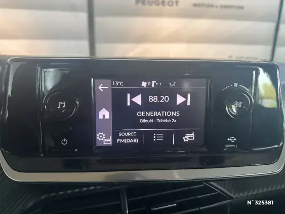PEUGEOT 208 BUSINESS R II - voiture d'occasion - Photo 13