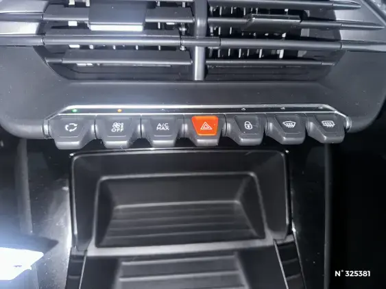 PEUGEOT 208 BUSINESS R II - voiture d'occasion - Photo 26