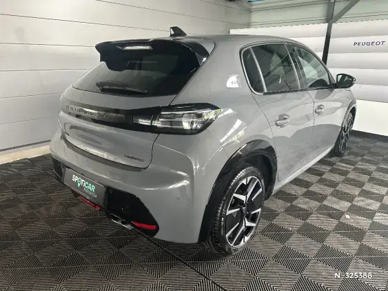 PEUGEOT 208 II - voiture d'occasion - Photo 4