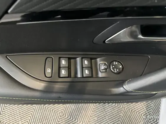 PEUGEOT 208 II - voiture d'occasion - Photo 26