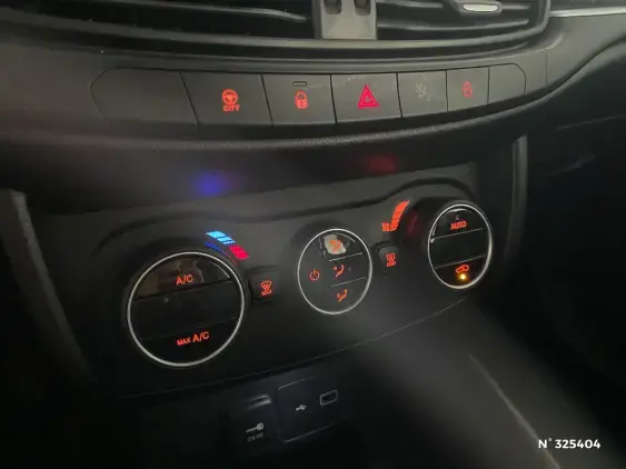 FIAT TIPO SW II - voiture d'occasion - Photo 24