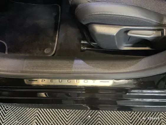 PEUGEOT 208 ELECTRIQUE II - voiture d'occasion - Photo 31