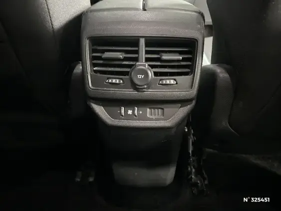 PEUGEOT 5008 II - voiture d'occasion - Photo 27