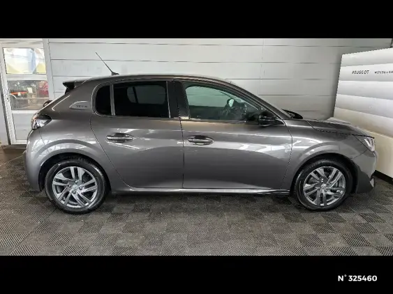 PEUGEOT 208 II - voiture d'occasion - Photo 5