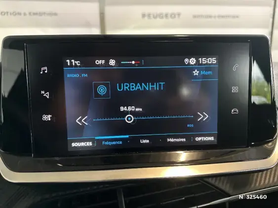 PEUGEOT 208 II - voiture d'occasion - Photo 13