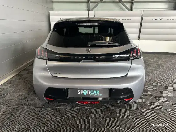 PEUGEOT 208 II - voiture d'occasion - Photo 6