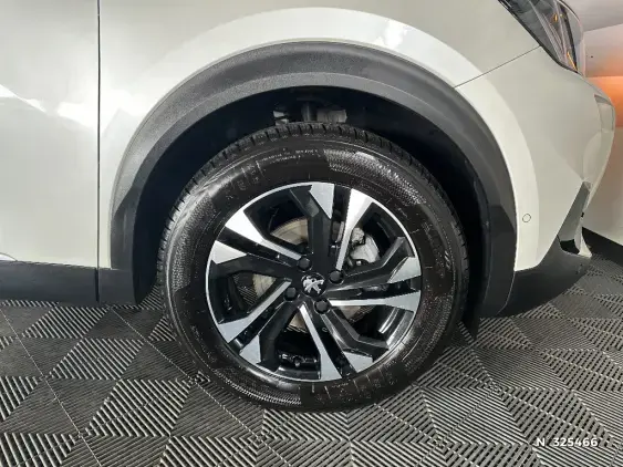 PEUGEOT 2008 II - voiture d'occasion - Photo 8