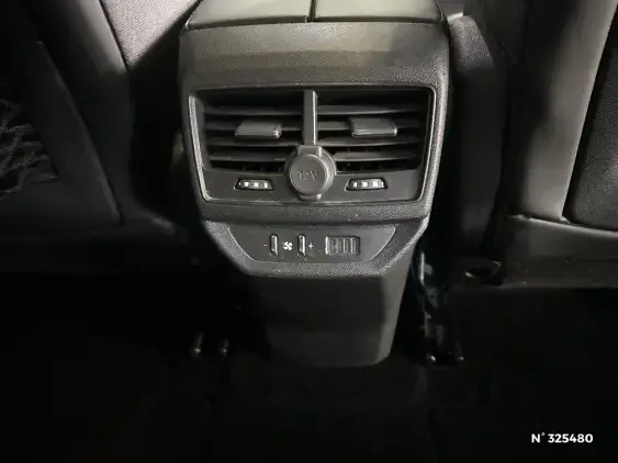 PEUGEOT 5008 II - voiture d'occasion - Photo 29