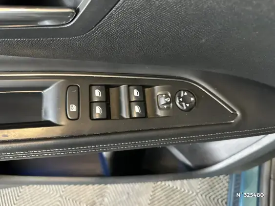 PEUGEOT 5008 II - voiture d'occasion - Photo 34