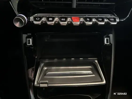 PEUGEOT 2008 ELECTRIQUE II - voiture d'occasion - Photo 25