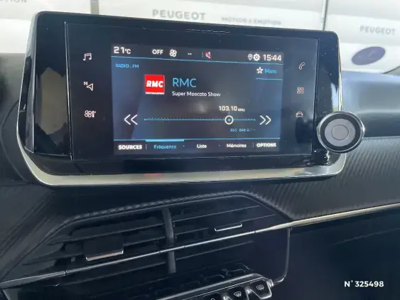 PEUGEOT 2008 II - voiture d'occasion - Photo 14