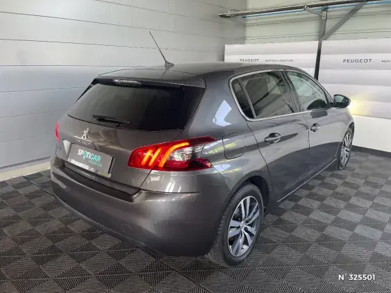 PEUGEOT 308 II - voiture d'occasion - Photo 4
