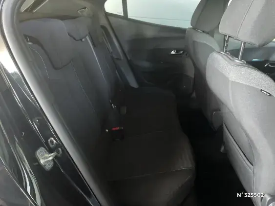 PEUGEOT 2008 II - voiture d'occasion - Photo 11