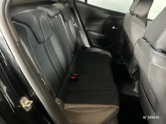 PEUGEOT 2008 II - voiture d'occasion - Photo 11