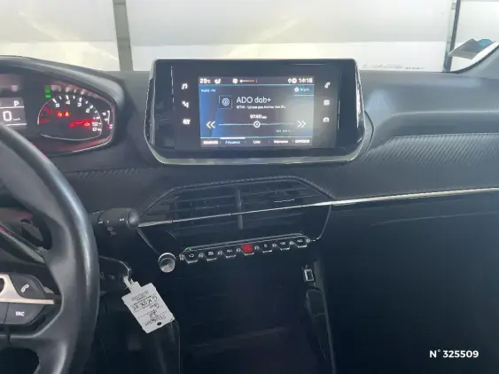 PEUGEOT 208 II - voiture d'occasion - Photo 13