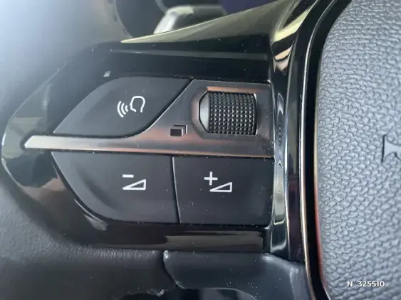 PEUGEOT 2008 II - voiture d'occasion - Photo 25