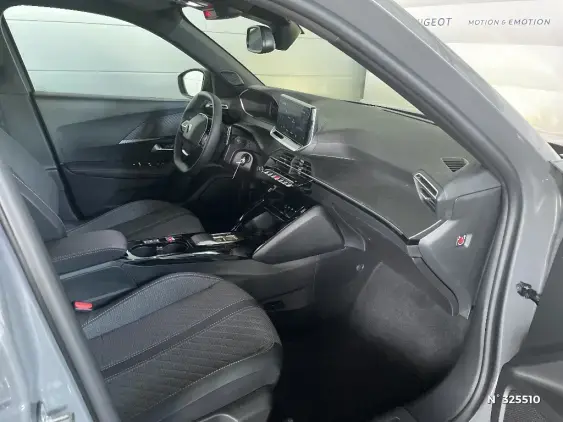 PEUGEOT 2008 II - voiture d'occasion - Photo 10