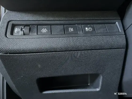 PEUGEOT 3008 II - voiture d'occasion - Photo 15
