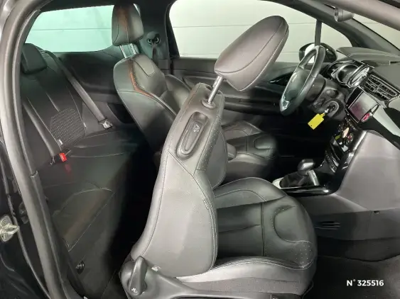 DS DS 3 CROSSBACK I - voiture d'occasion - Photo 26
