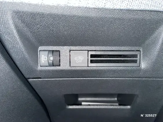 PEUGEOT 3008 III - voiture d'occasion - Photo 15