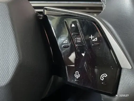PEUGEOT 3008 III - voiture d'occasion - Photo 26