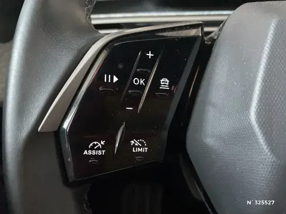 PEUGEOT 3008 III - voiture d'occasion - Photo 27