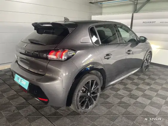 PEUGEOT 208 II - voiture d'occasion - Photo 4