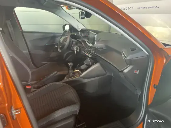 PEUGEOT 2008 II - voiture d'occasion - Photo 10