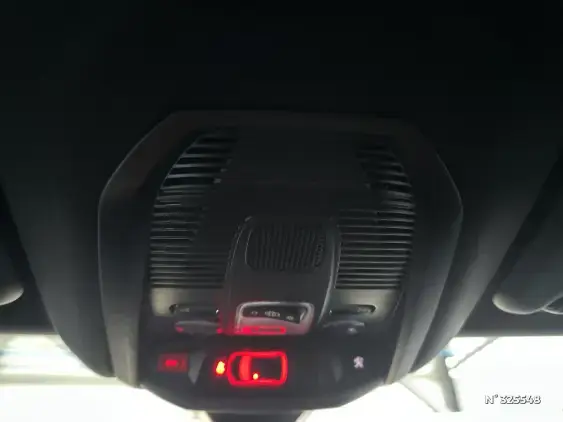 PEUGEOT 3008 II - voiture d'occasion - Photo 27