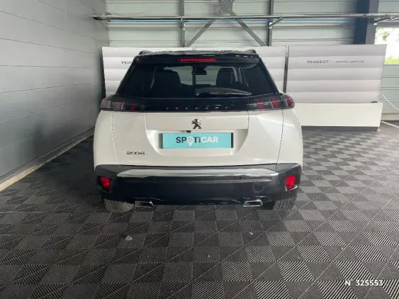 PEUGEOT 2008 II - voiture d'occasion - Photo 6