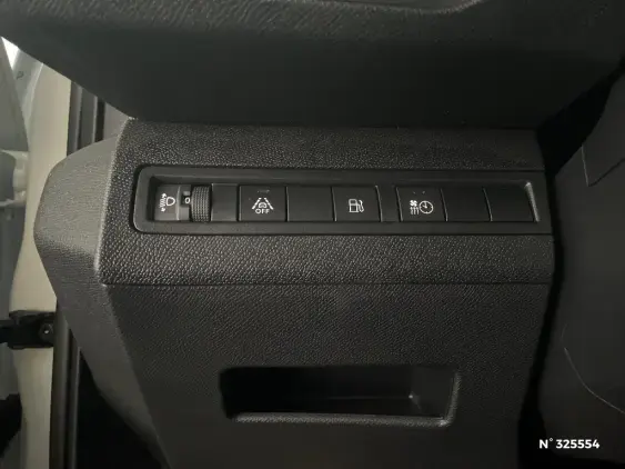 PEUGEOT 3008 II - voiture d'occasion - Photo 15