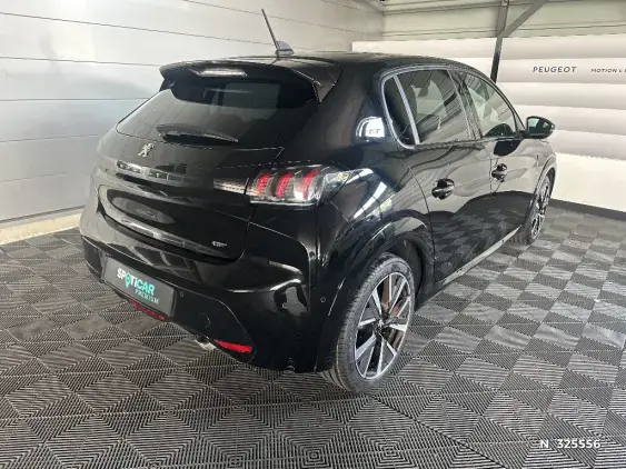 PEUGEOT 208 II - voiture d'occasion - Photo 4