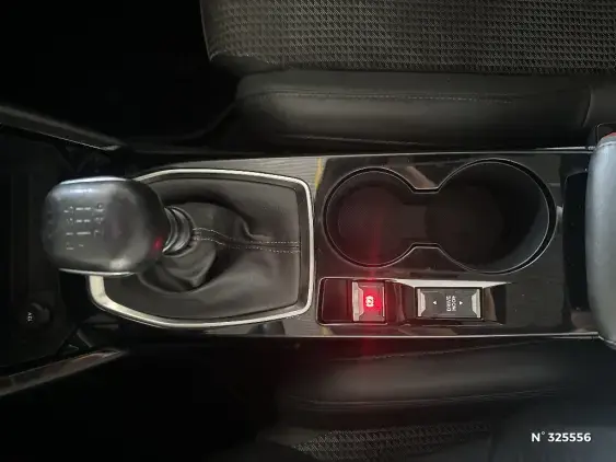 PEUGEOT 208 II - voiture d'occasion - Photo 27