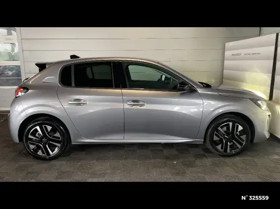 PEUGEOT 208 II - voiture d'occasion - Photo 5